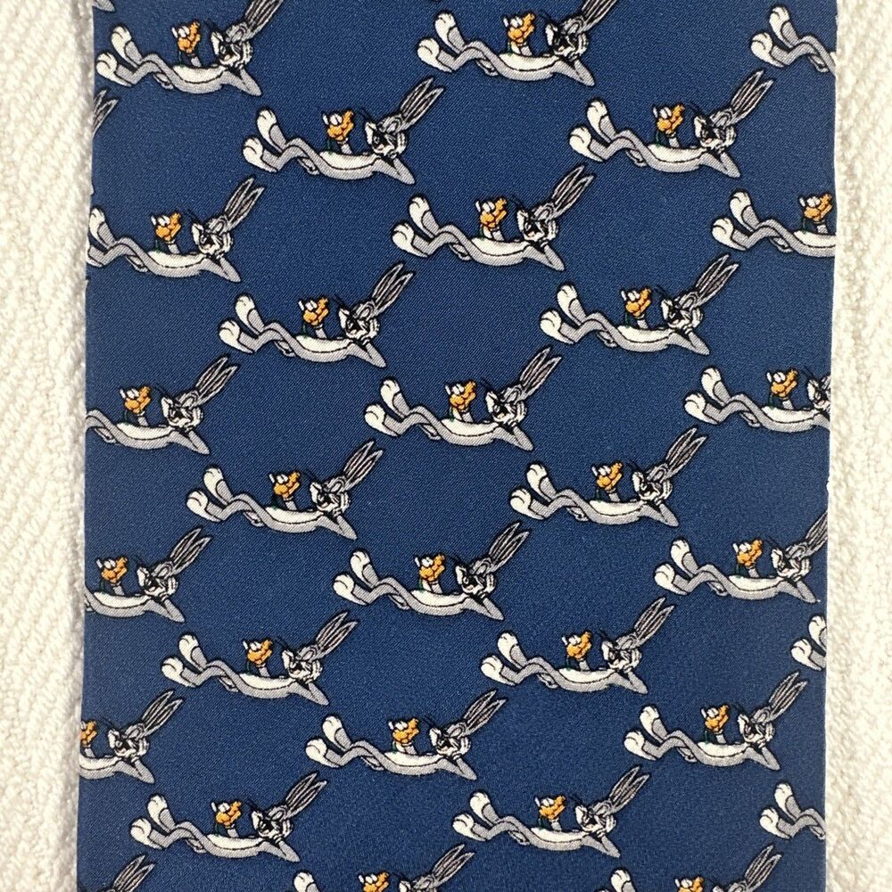 Looney Tunes Bugs Bunny Blue Novelty Neck Tie Men’s Cartoon Character Tie - Picture 9 of 9